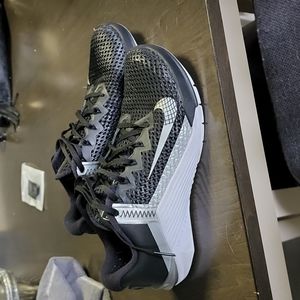 Barely worn Nike Metcon 6